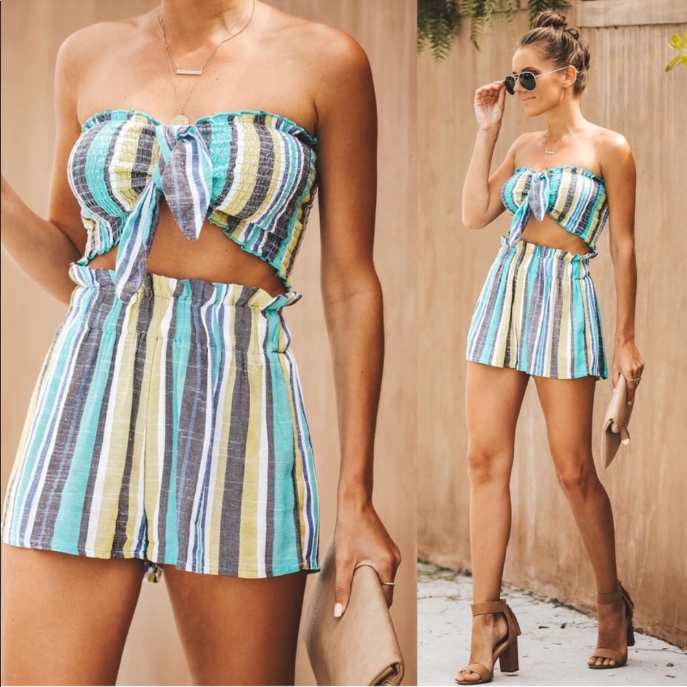 🌴 Vacay Vibes 🌴 smocked linen set